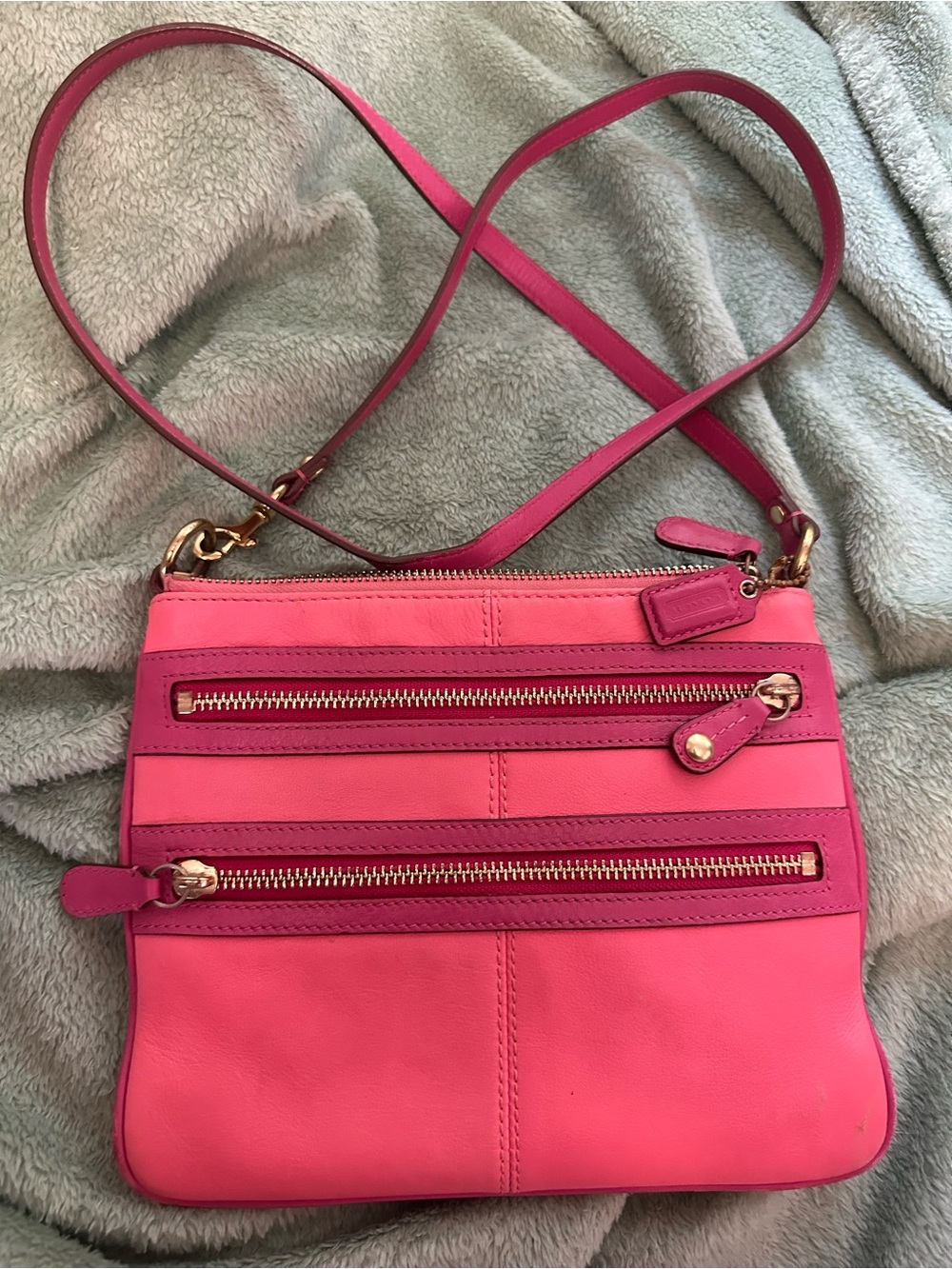 Women's Pink coach Crossbody Bag - Gold Hardware